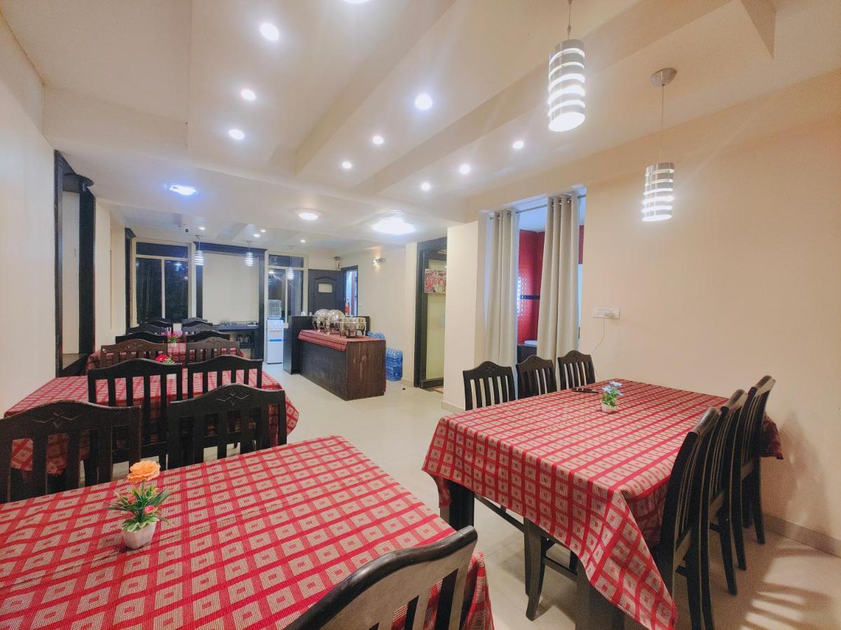 Hotel Emerald Inn Munnar Kültér fotó