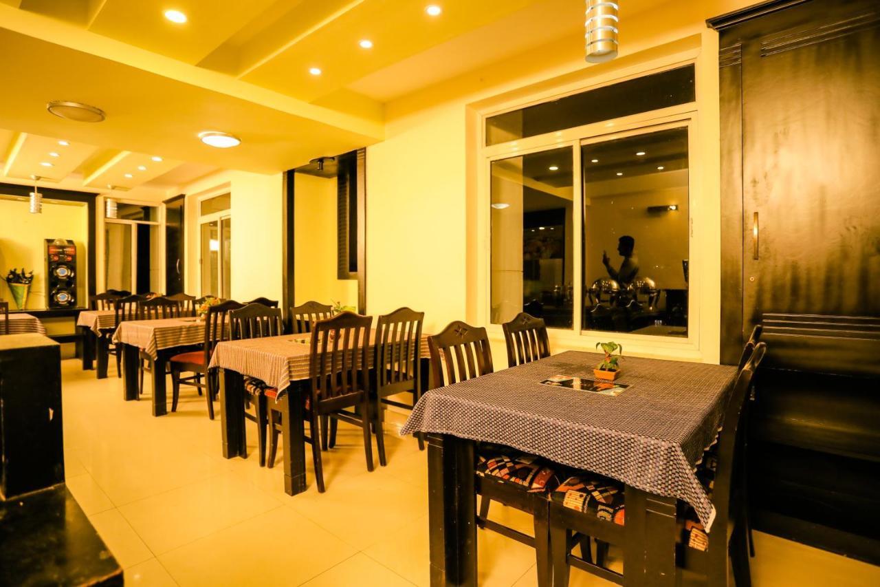 Hotel Emerald Inn Munnar Kültér fotó